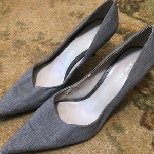 Nine West heels!!  ❤️
